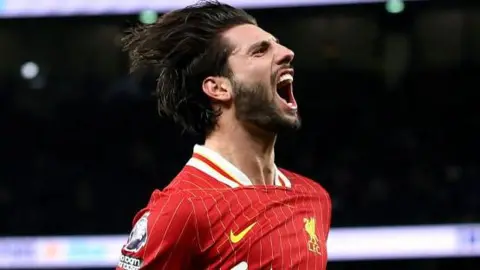 Liverpool put six past Spurs in nine-goal thriller