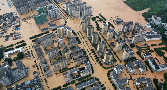 Floods in Southern China Kill Six, Displace Over 80,000 Residents
