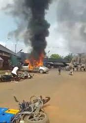 Terror in Anambra: Gunmen Kill Four, Set Vehicles Ablaze in Broad Daylight Attack
