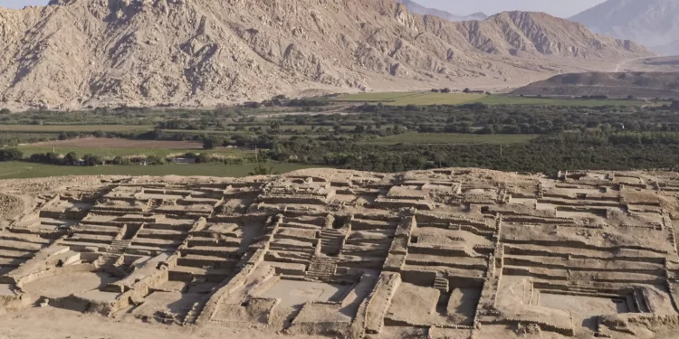 Ancient 3,800-Year-Old Peruvian Citadel Opens to Tourists