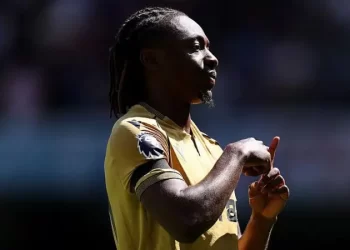 Eze’s goal ruled out as Palace hold Chelsea