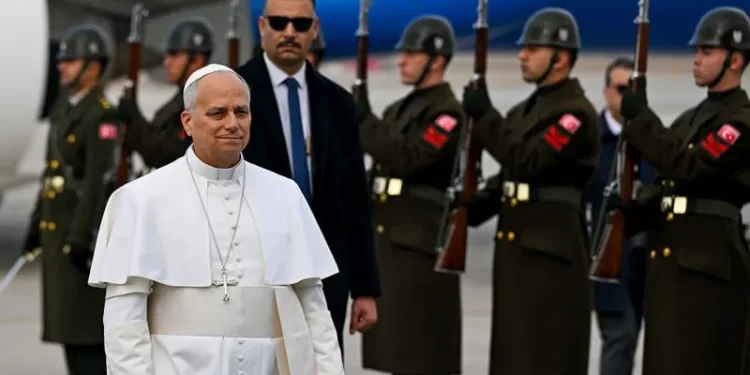 Pope Leo Begins First Overseas Mission With Symbolic Visit to Turkey and Lebanon