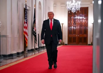 Trump Fires Back as Health Questions Ignite Fresh Political Storm