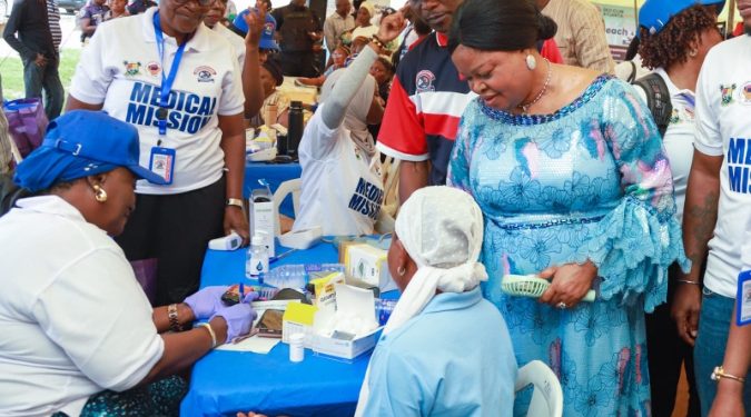 Adefulire Hails Odunmbaku’s Free Healthcare Drive in Ojodu