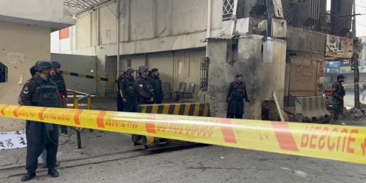 Five Killed in Suicide Attack at Pakistan Paramilitary Headquarters