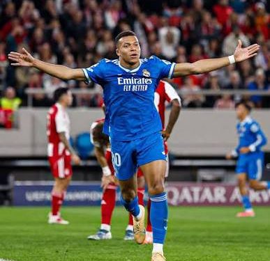 Four-star Mbappe buries Olympiacos with second-quickest hat trick ever