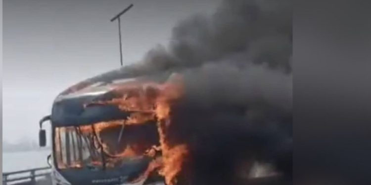 Fire Guts BRT On Third Mainland Bridge