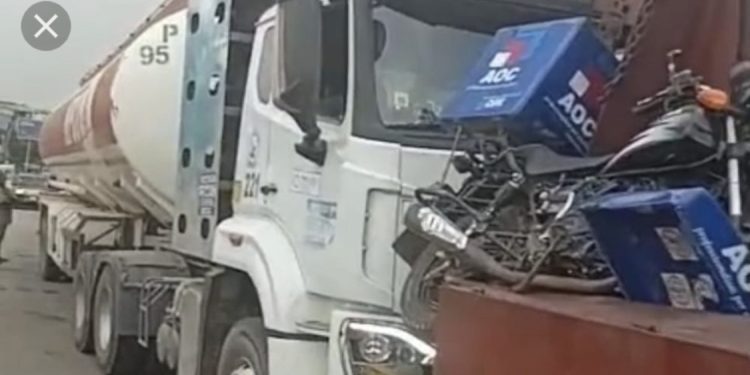 Tanker Crushes Dispatch Rider To Death In Lagos