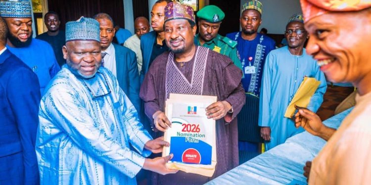 Deputy Senate President submits expression of interest, nomination forms