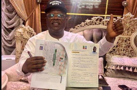 2027: Umahi signs Tinubu’s re-election nomination form