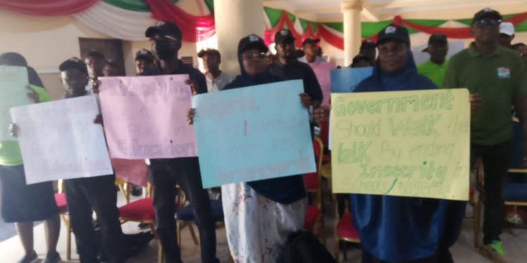 NUT Kaduna holds solidarity rally, demands end to school kidnappings