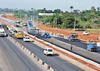 FG suspends Ibadan-Ilesa road reconstruction