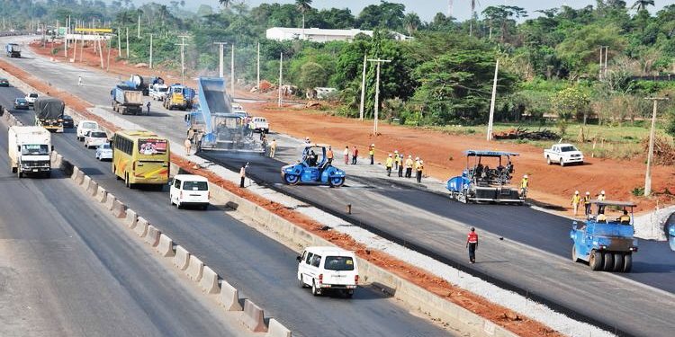 FG suspends Ibadan-Ilesa road reconstruction