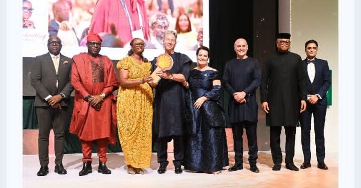 Shell bids farewell to Executive Vice President Nigeria