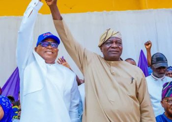 Osun 2026: Oyinlola-led PDP faction endorses APC’s Oyebamiji