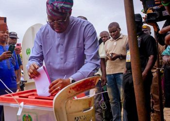 Osun Election: Oyetola, Wife Cast Votes in Iragbiji, Urge Peaceful Conduct