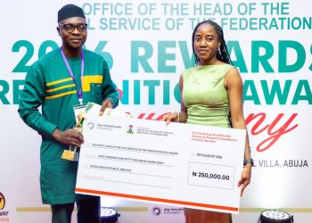 Aig-Imoukhuede Foundation honours outstanding civil servants