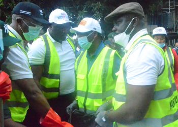 Lagos Deploys 220 New Compactors as Waste Generation Rises