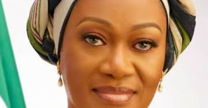 First Lady, Tinubu, To Empower 5,000 At Anambra State Visit