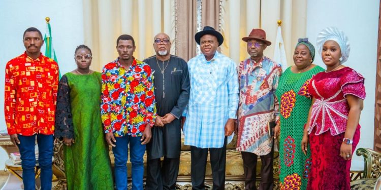 Gov Diri Hands Over Rescued São Tomé Fishermen to Envoy