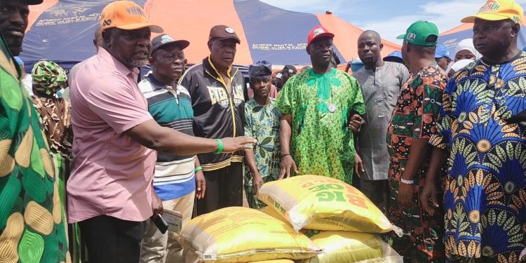 2027: 1,200 Benefit as JDS Mobilises Support for Tinubu