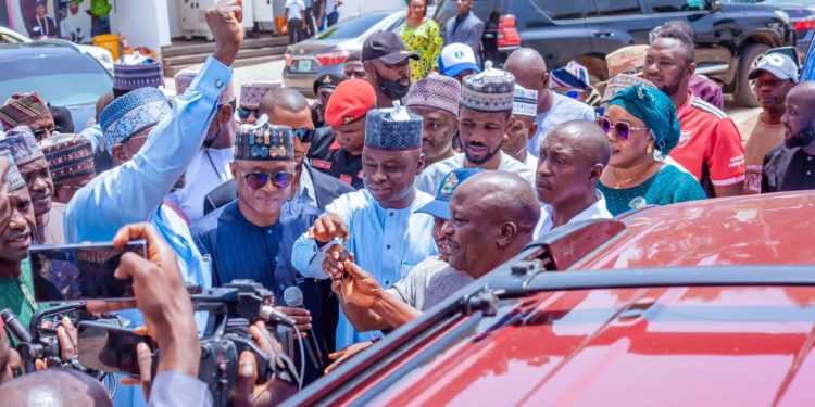 2027: Uba Sani Equips APC party Chairmen for Grassroots Mobilisation